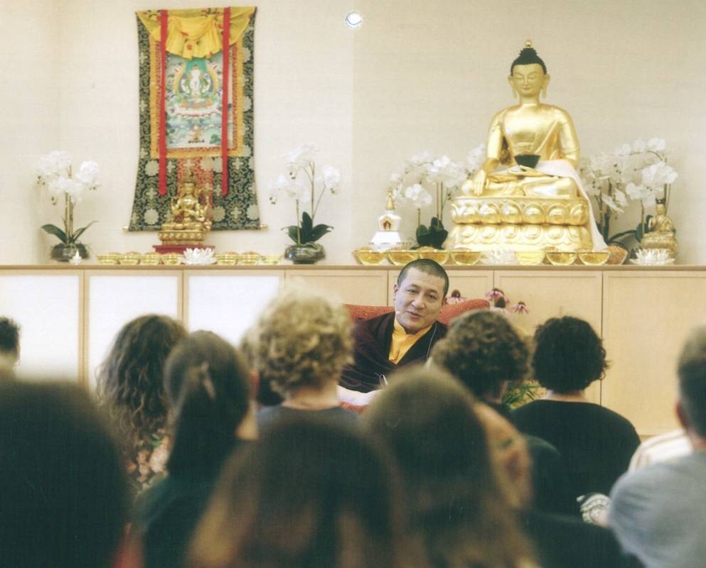 Buddhistisches Zentrum.jpg